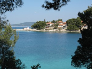 Apartments Maslinica 12